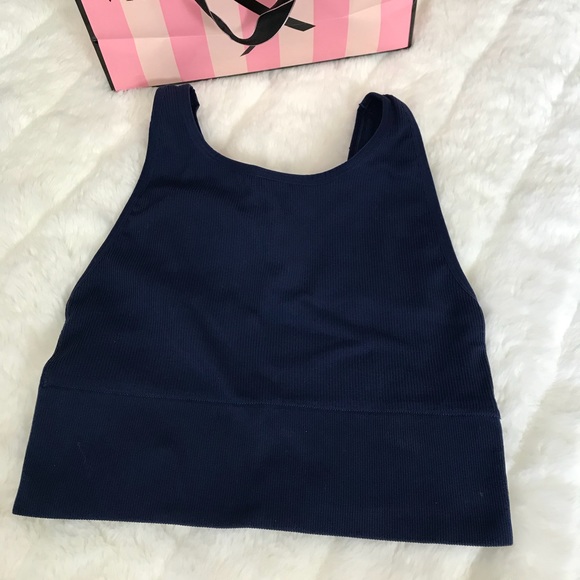 Victoria's Secret Other - VS top bra 💙